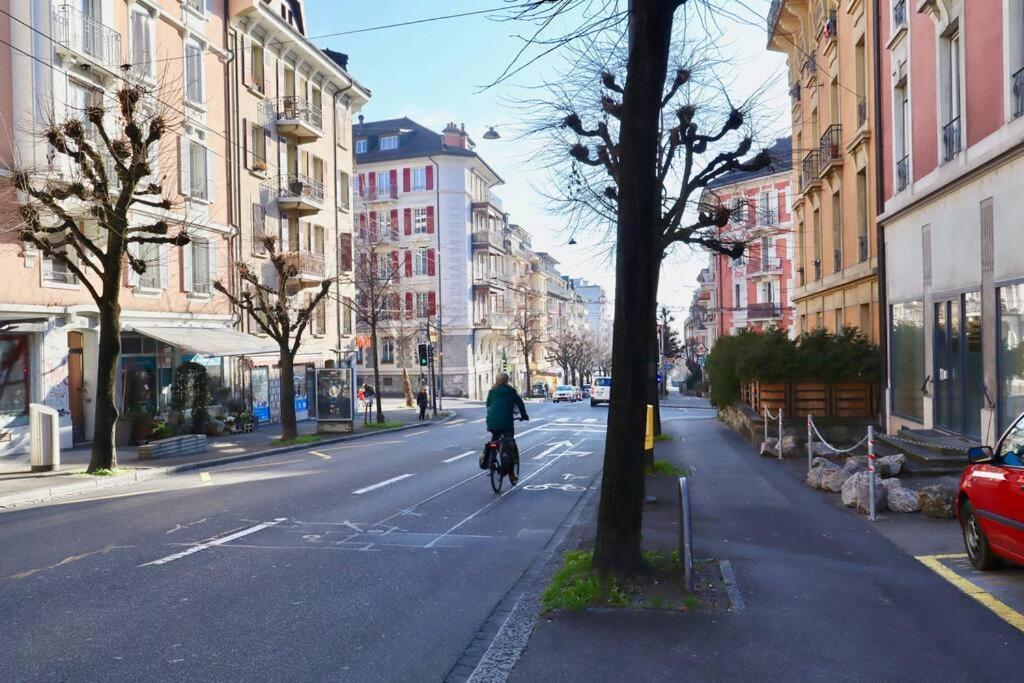 Comfortable, Very Well Located Between Train Station And Lake! Lausanne Exterior foto